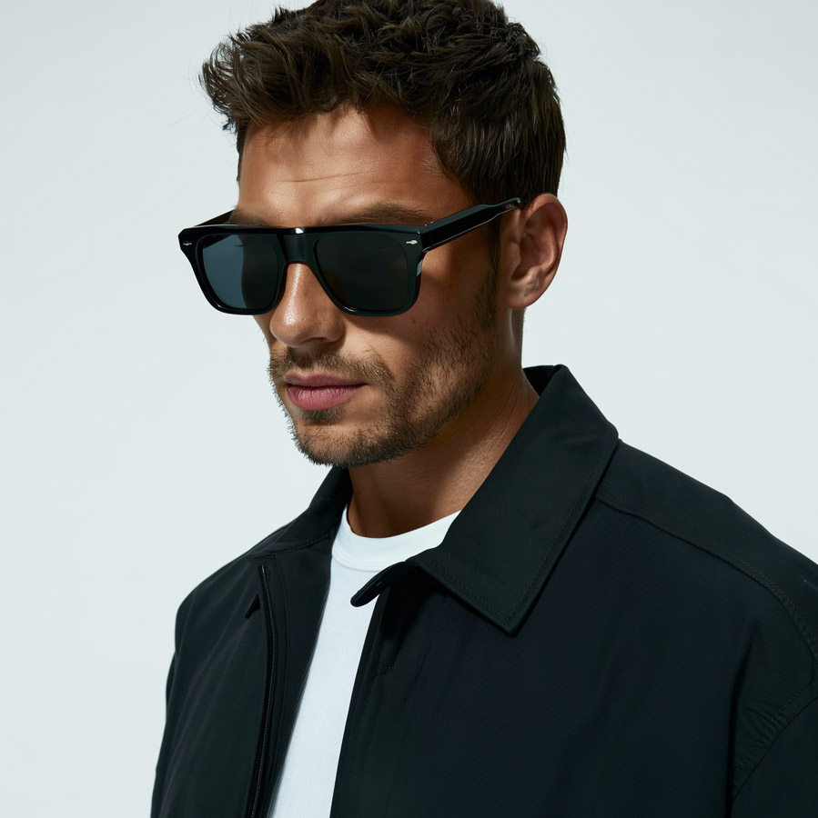 rohe-black2